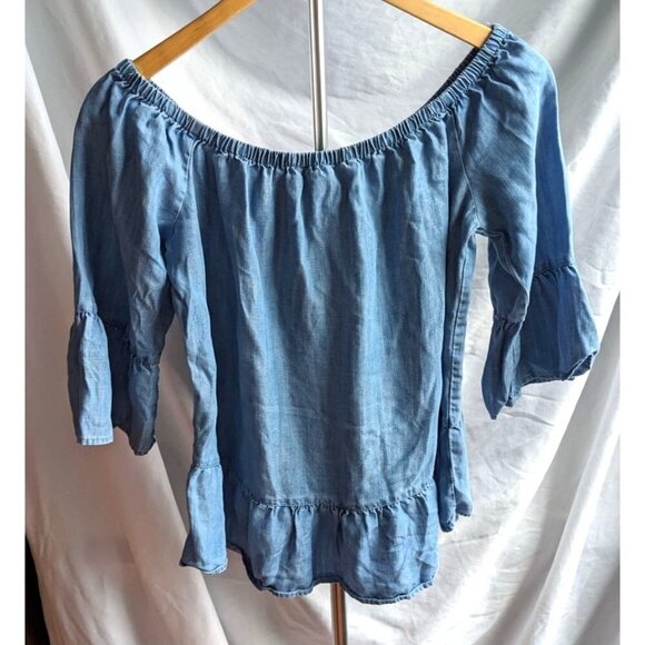 Francesa's BLUE RAIN 100% Tencel Chambray Off-Shoulder Crop Top Boho Poms Size M - Picture 6 of 7
